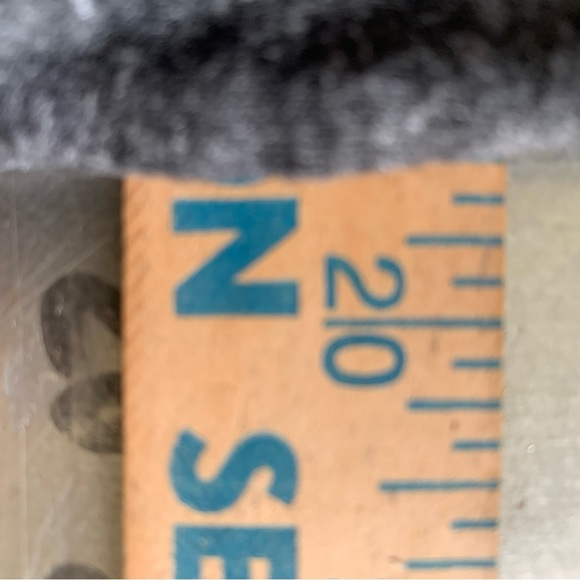 BDG Gray Button Up Lightweight Cardigan Sweater Size Medium - Picture 4 of 5